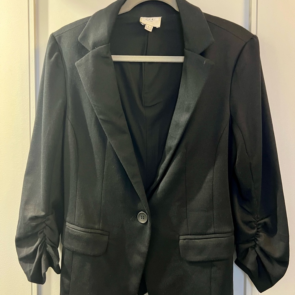 Ruched Sleeve Black Knit Blazer